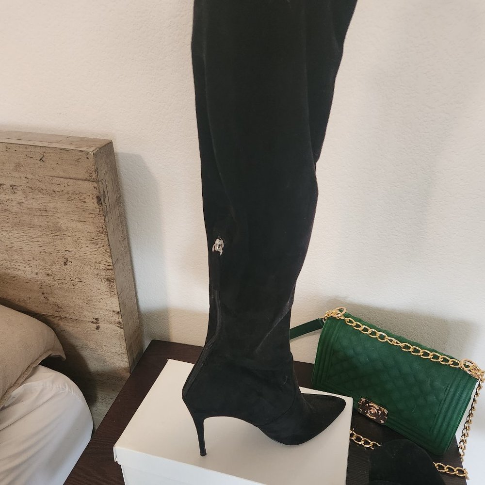 Black Knee high boots
